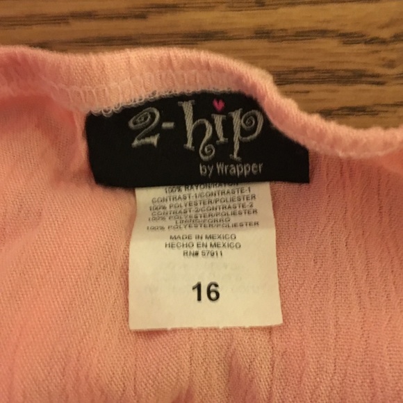 Pastel pink dress with lace - Picture 3 of 3